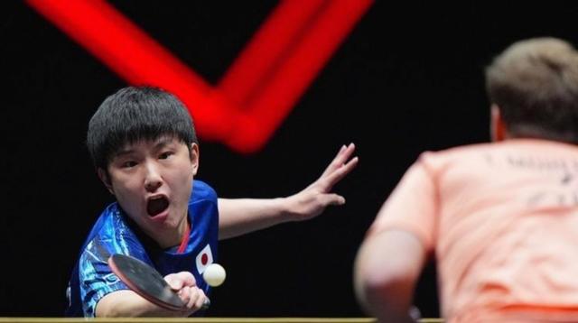 德国队鏖战瑞典队,张本智和惊艳四座 德国队鏖战瑞典队,张本智和惊艳四座