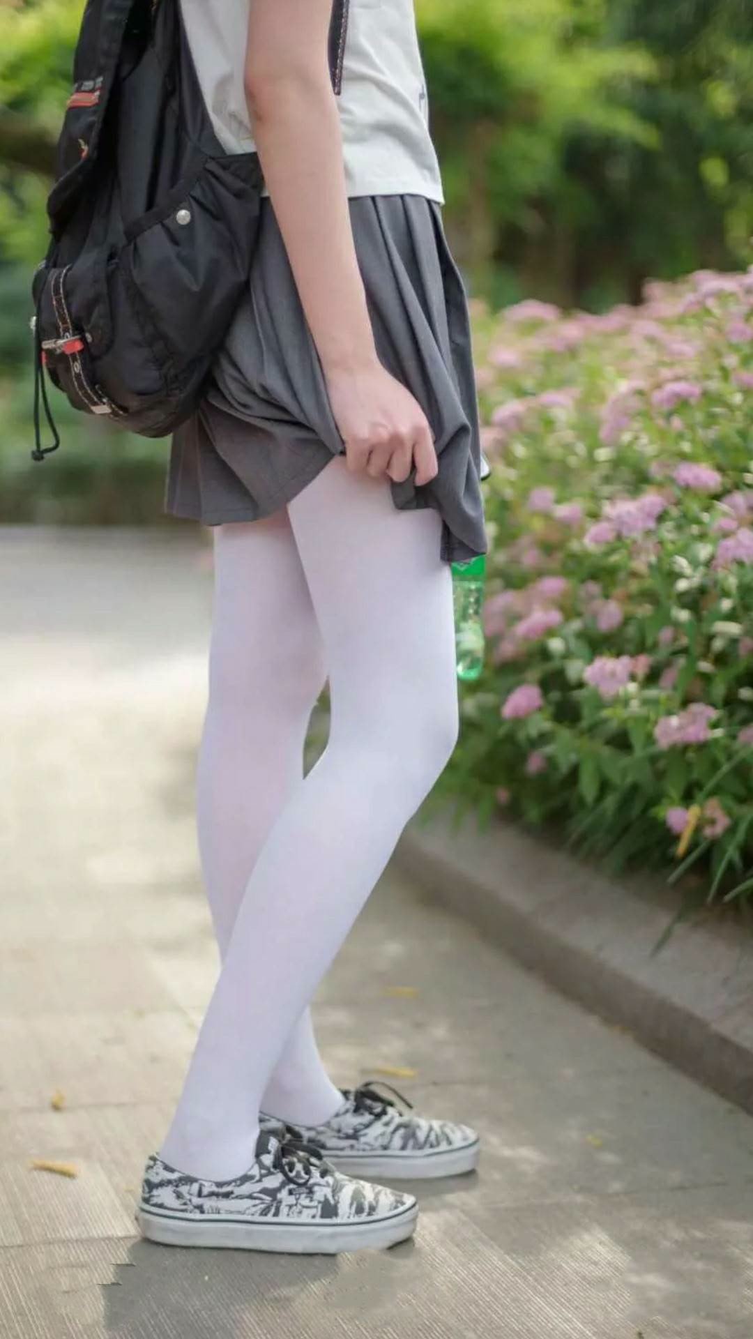 战术的跨界启示，突尼斯如何以禁区联防思维压制丹麦