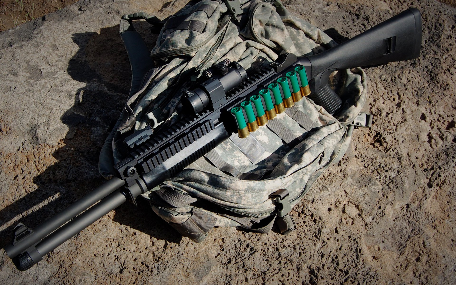 年度焦点之战夜，皮克用一记倒钩，为诺坎普的天空画上谢幕鎏金